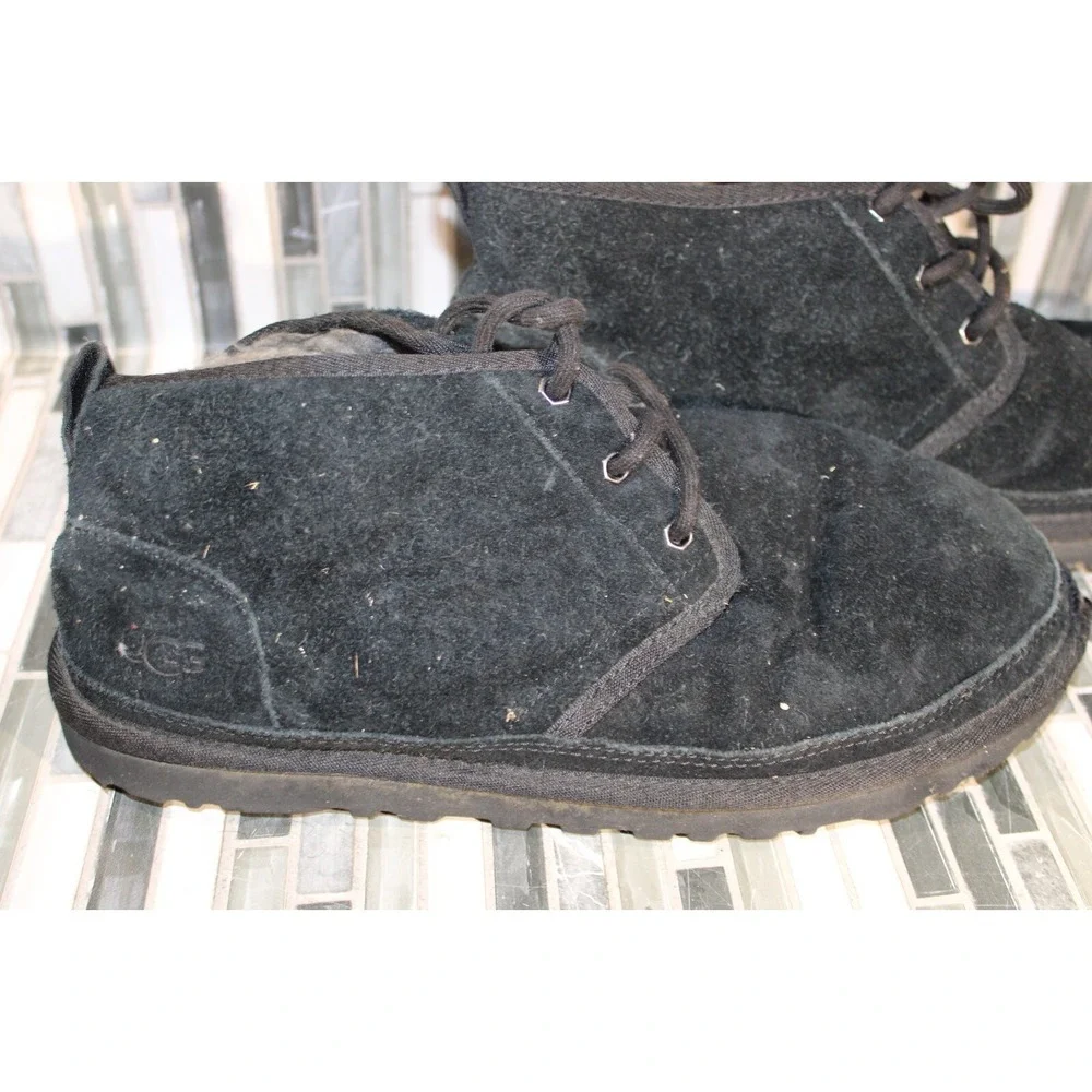 UGG 3236 Neumel Men's Suede Wool Chukka Boots‎ - Black - Size 9